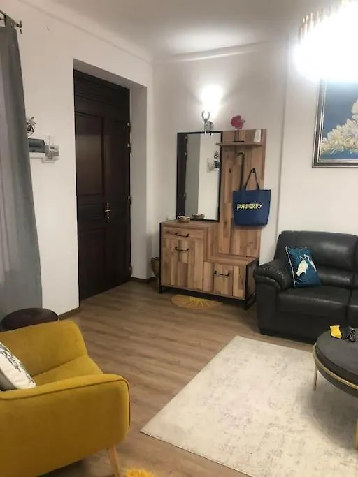 Dumbrava Rosie - Ultracentral Historical Residence Bukarest Apartman